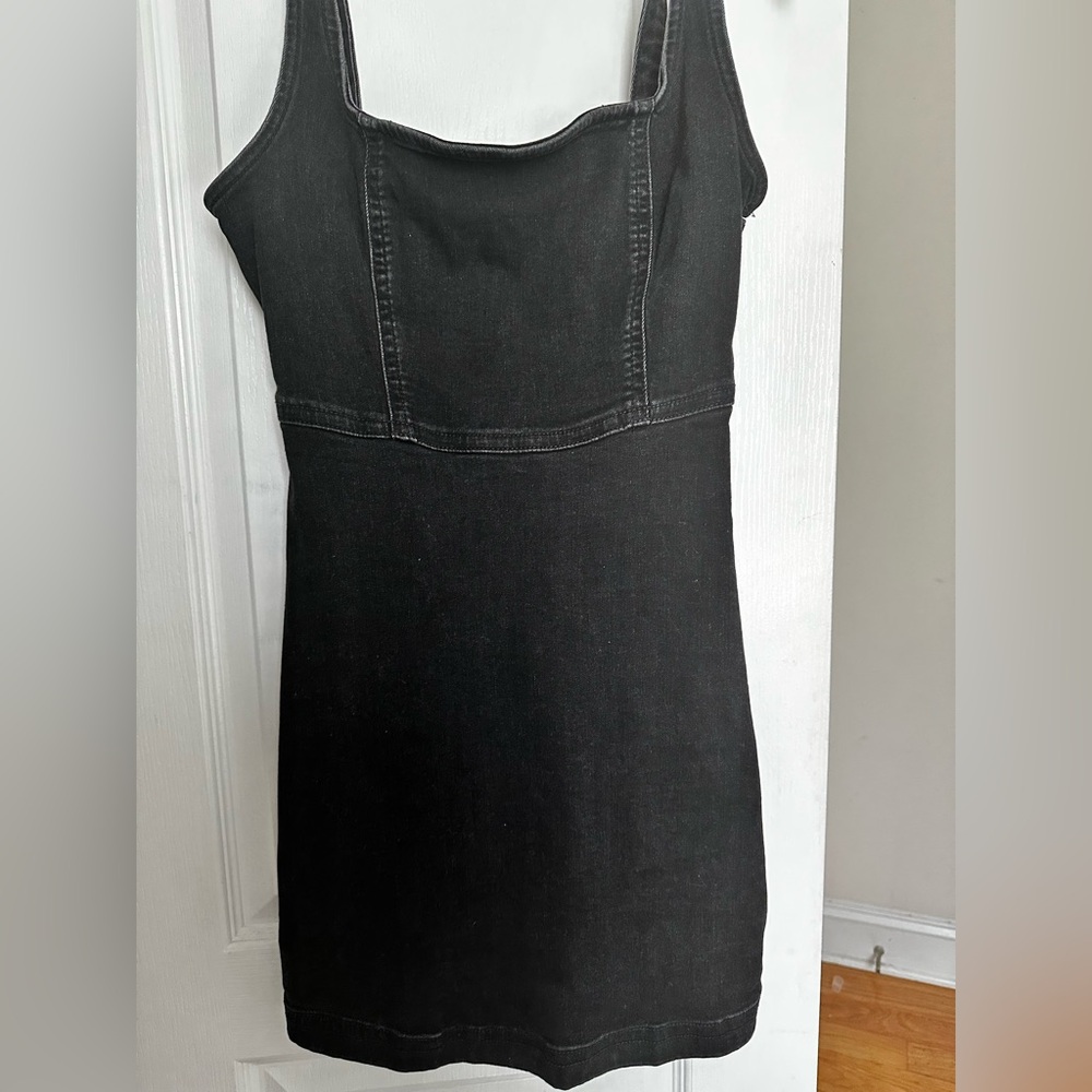 Hollister black mini dress, size medium great condition